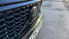 Volvo XC40 2.0 B4P Ultra Black Edition 5dr Auto Petrol Estate